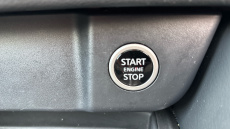 Nissan Qashqai 1.3 DiG-T MH N-Connecta 5dr Petrol Hatchback